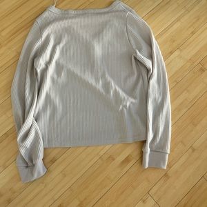 NEVER WORN CREAM FLEECE TOP